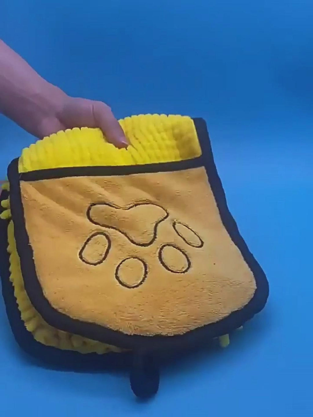 Microfiber Pet Bath Towel - Quick-Dry Dog & Cat Grooming